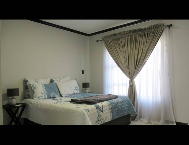 3 BEDROOM SIMPLEX FOR SALE IN CARLSWALD